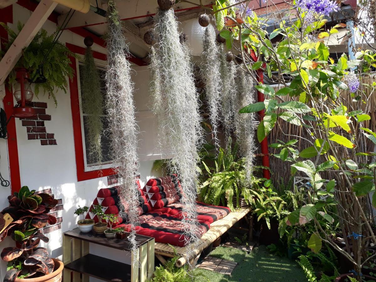 Thaimex Cafe & Homestay Backpackers- Adults Only Prachuap Khiri Khan Bagian luar foto